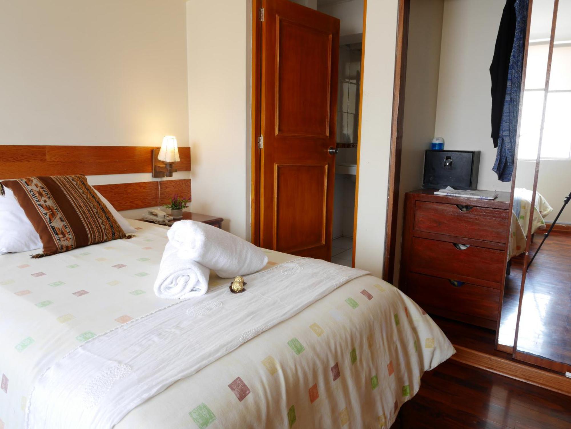 Suite Service Apart Hotel Lima Exteriör bild