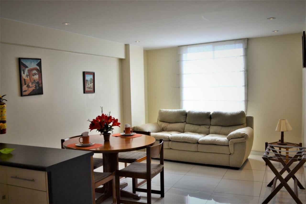 Suite Service Apart Hotel Lima Exteriör bild